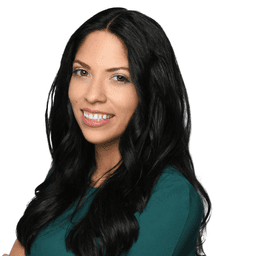 Stephanie-Adams Profile Picture